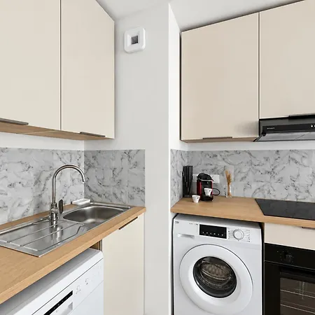 Apartment 2279 Meena *